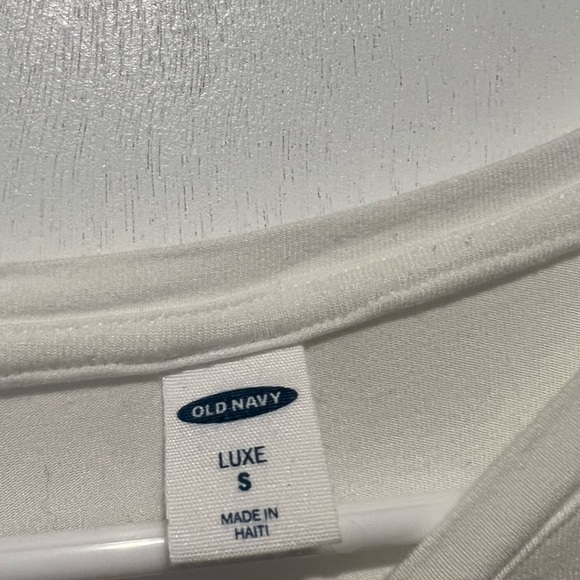 Old Navy white long sleeve - Picture 3 of 3